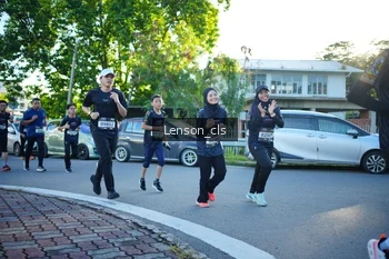 Runner Photo 1656062