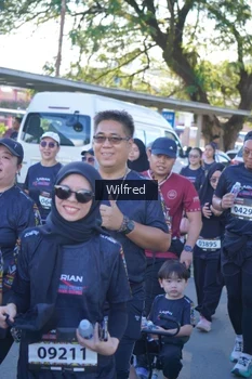Runner Photo 1656074