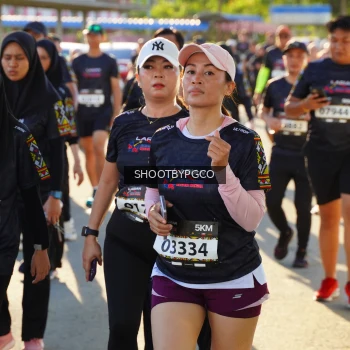 Runner Photo 1656093