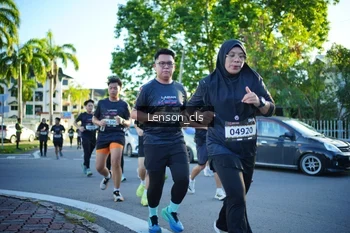 Runner Photo 1656115