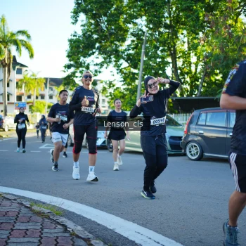 Runner Photo 1656167
