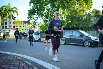 Runner Photo 1656181