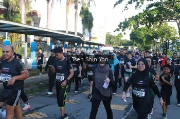 Runner Photo 1656211