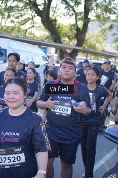 Runner Photo 1656224