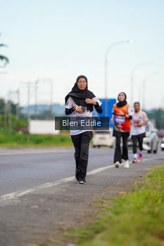 Runner Photo 1656298