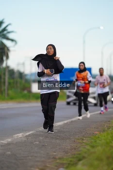 Runner Photo 1656318