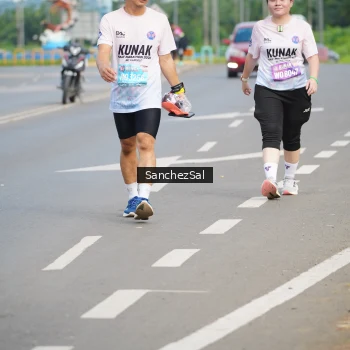 Runner Photo 1656322