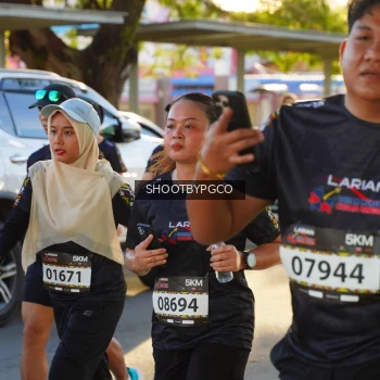 Runner Photo 1656390