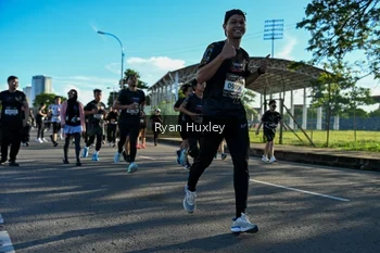 Runner Photo 1656422