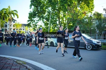 Runner Photo 1656489