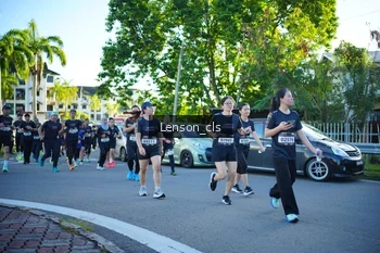 Runner Photo 1656514
