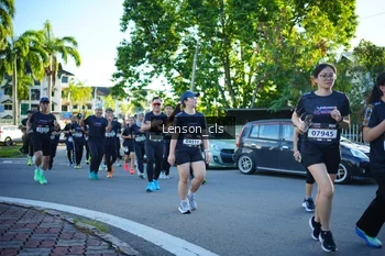 Runner Photo 1656528
