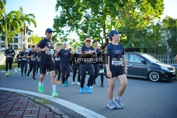 Runner Photo 1656552