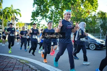 Runner Photo 1656572