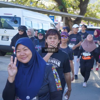 Runner Photo 1656596