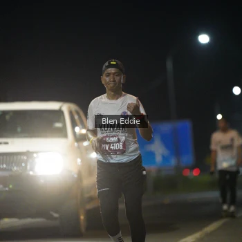 Runner Photo 1656604
