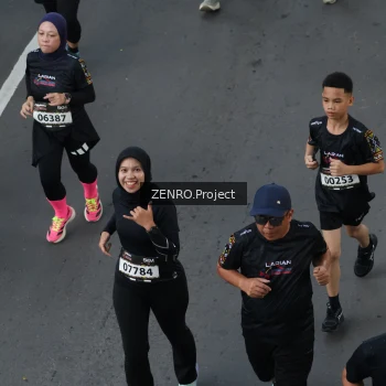 Runner Photo 1656738