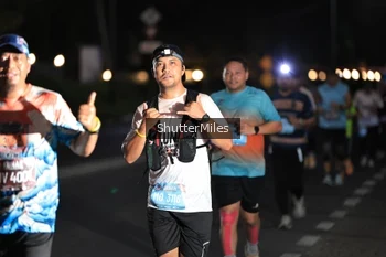 Runner Photo 1656899