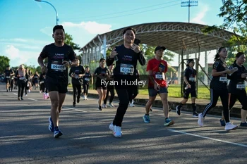 Runner Photo 1656969