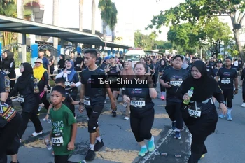 Runner Photo 1657072