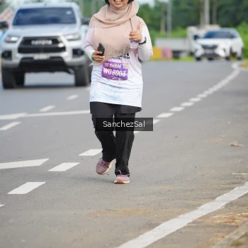 Runner Photo 1657077