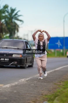 Runner Photo 1657079