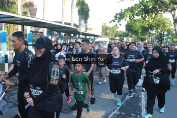 Runner Photo 1657083