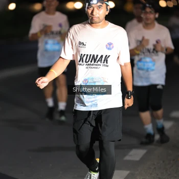 Runner Photo 1657143