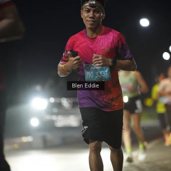 Runner Photo 1657242