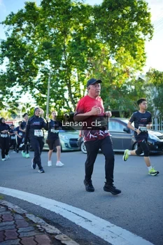 Runner Photo 1657273