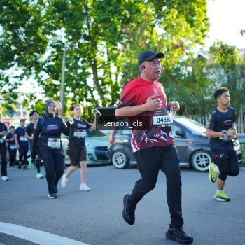 Runner Photo 1657282