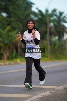 Runner Photo 1657346