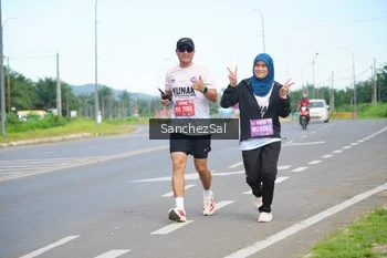 Runner Photo 1657350