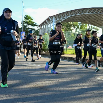 Runner Photo 1657357