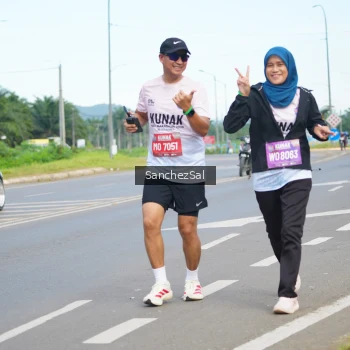 Runner Photo 1657402