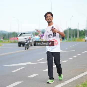 Runner Photo 1657664