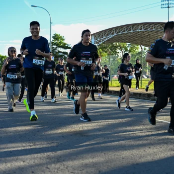 Runner Photo 1657686