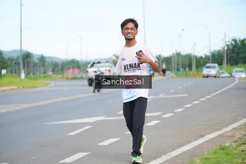 Runner Photo 1657722