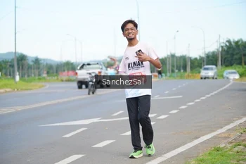 Runner Photo 1657754