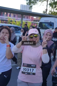 Runner Photo 1657799