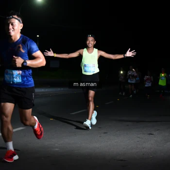 Runner Photo 1657874