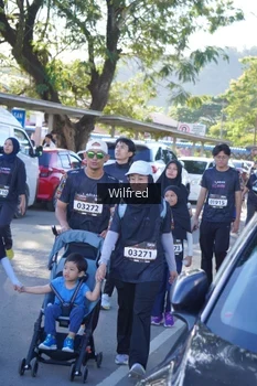 Runner Photo 1657882