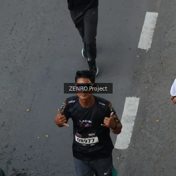 Runner Photo 1657891