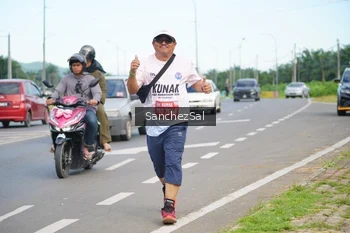 Runner Photo 1657927