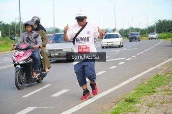 Runner Photo 1657936