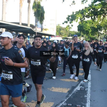 Runner Photo 1657961