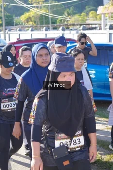 Runner Photo 1658022