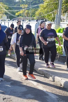 Runner Photo 1658043