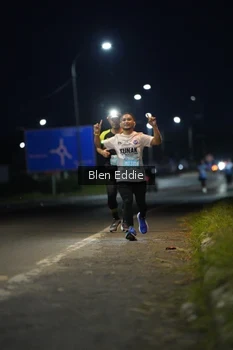 Runner Photo 1658056