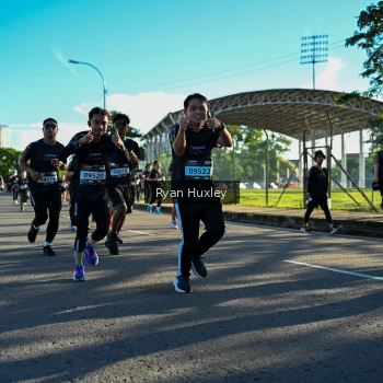 Runner Photo 1658298